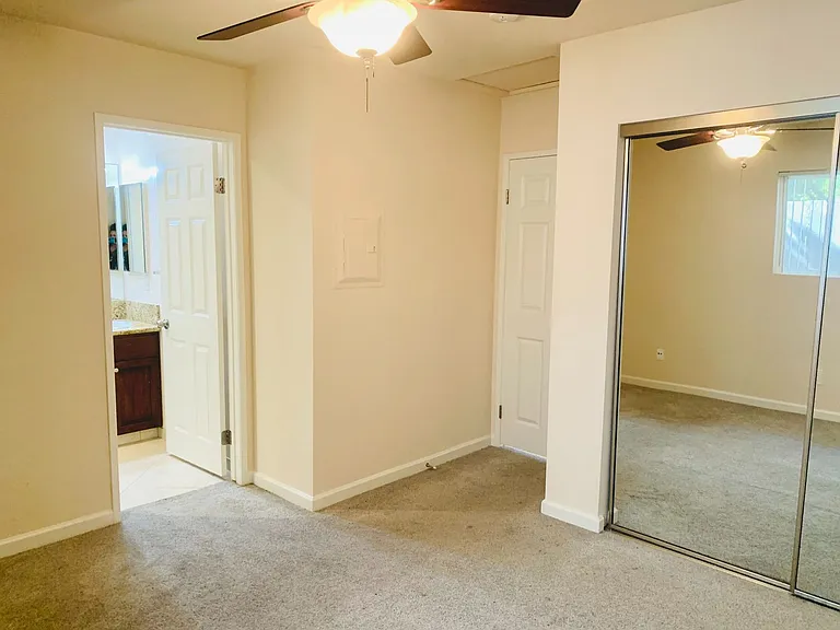 1BD/1BA Mission Hills Apartment w/ 1-Car Garage! Only $2,095/mo~ — Photo 11