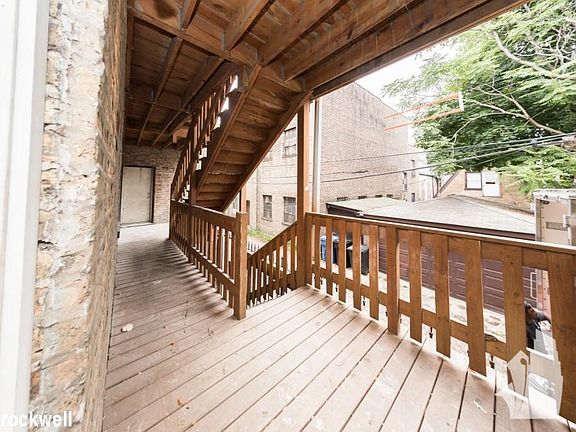 3rd image of 2618 N Rockwell St #113