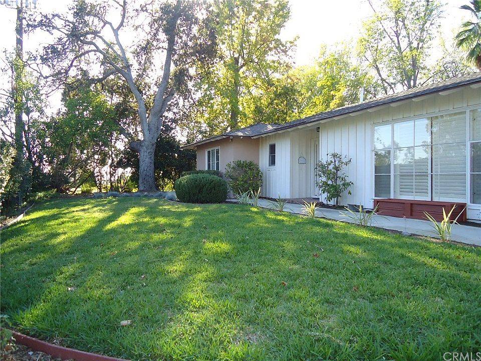 1st image of 8569 Verdosa Dr