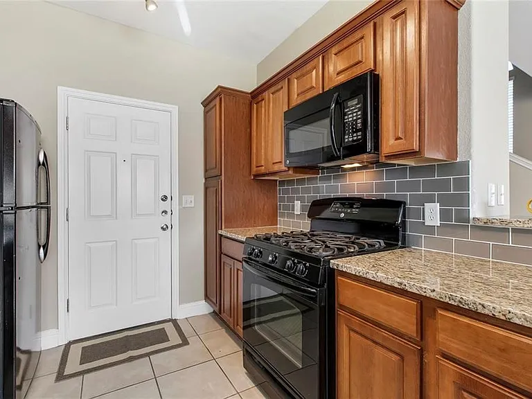 6011 Fairway St #2A — Photo 6