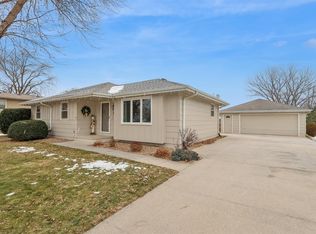 1505 S 14th St, Adel, IA 50003