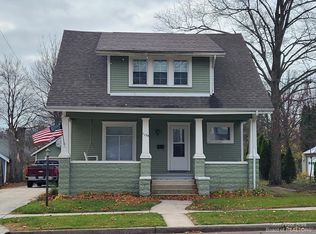 1139 College Ave, Adrian, MI 49221