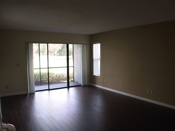 Lovely views - Hardwood flooring.