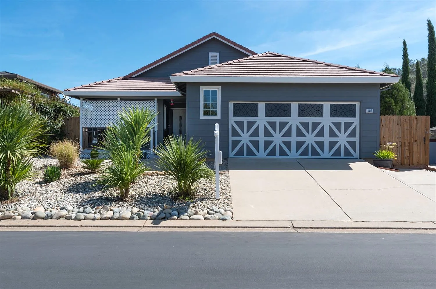 183 Mesa De Oro Cir photo 1