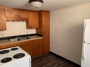 1401 Merchant St APT 4, Emporia, KS 66801