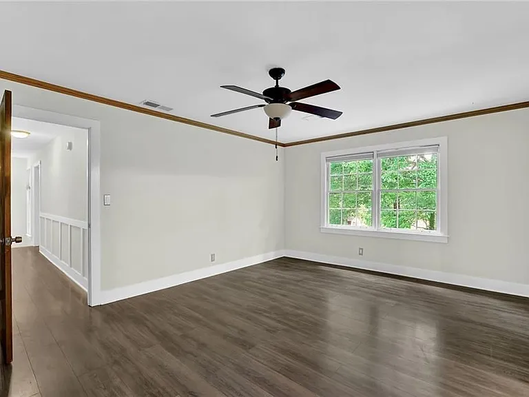2683 Ashworth Cir — Photo 12