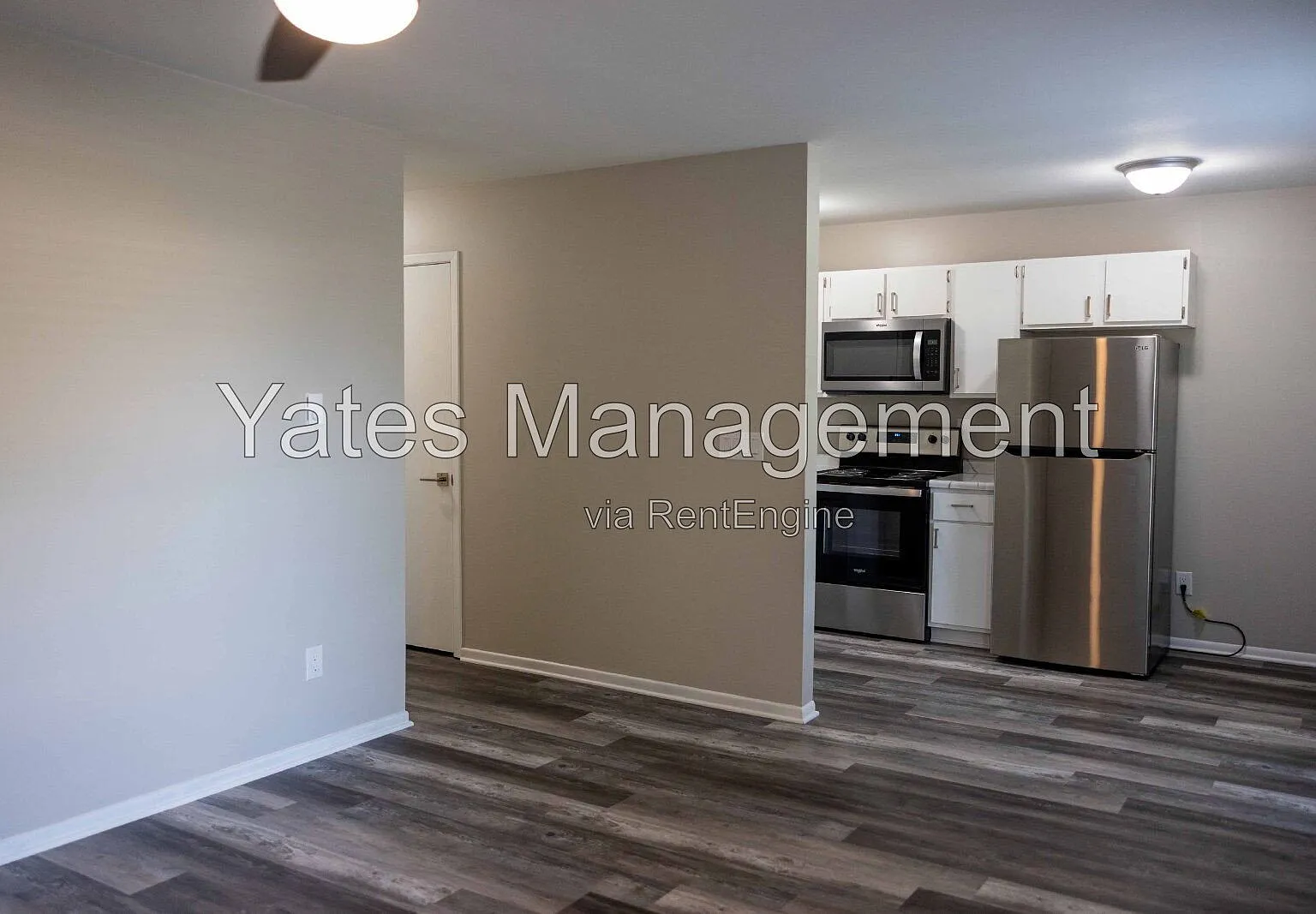 2 bed, 1.0 bath, 768 sqft, $1,050 — Photo 3