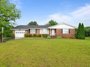 1517 Hodges Chapel Rd, Benson, NC 27504