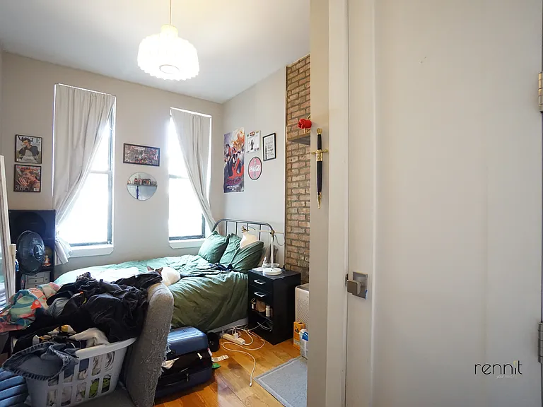 700 Hancock St #1L — Photo 6