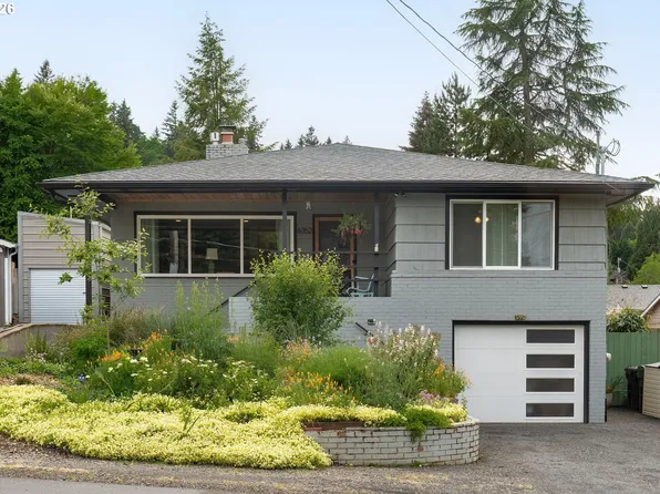 6352 Caufield St, West Linn, OR 97068