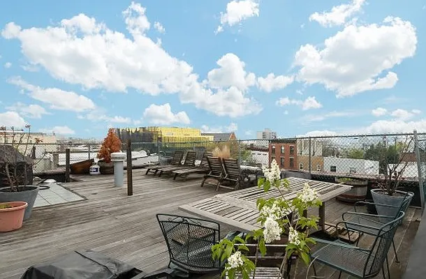 Rented by Brownstone Property Group | media 1