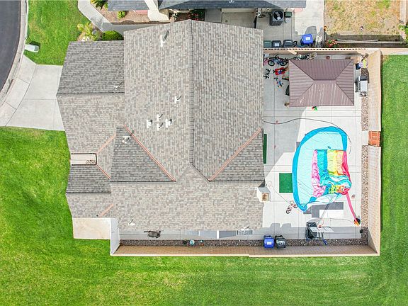 5th image of 1202 W Cornell St