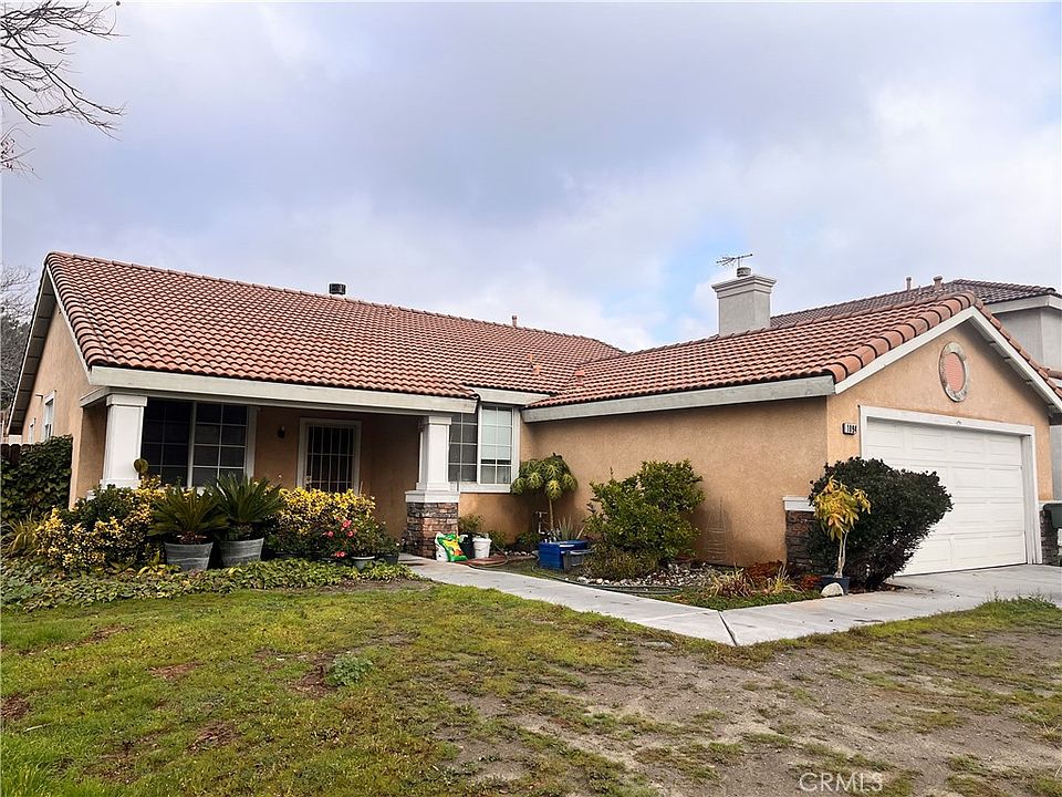 1st image of 1094 Valley View Dr
