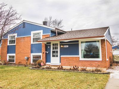 11907 19 Mile Rd, Sterling Heights, MI, 48313