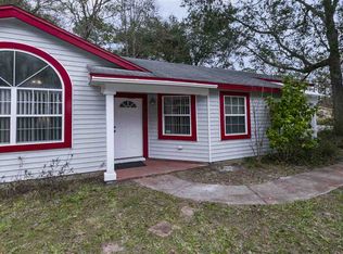1335 Eisenhower Dr, Saint Augustine, FL 32084