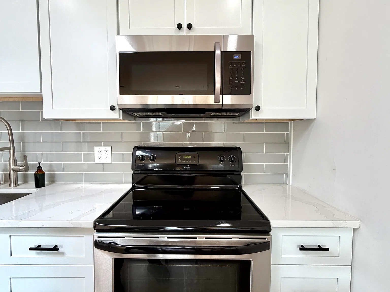 1 bed, 758 sqft, $2,000 — Photo 3