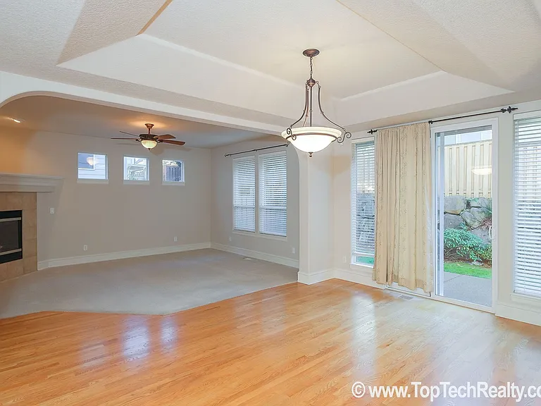 12750 NW Alsace Ln — Photo 7