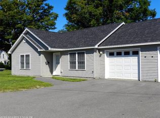 112 Elm St, Newport, ME 04953