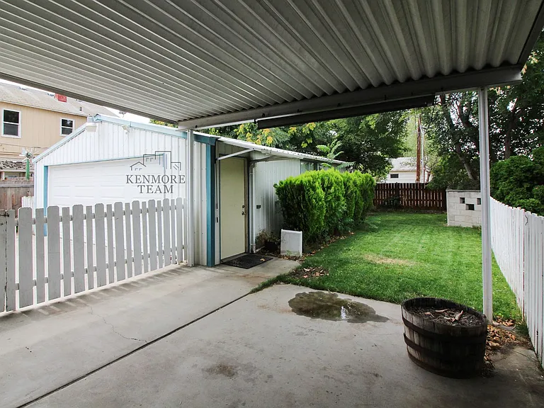 1005 Thayer Dr — Photo 20