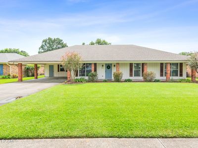 304 Presbytere Pkwy, Lafayette, LA, 70503