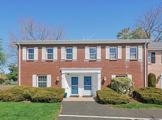 Knollsbrook, Stoughton, MA 02072