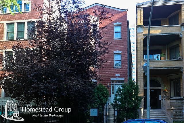 1st image of 930 W Leland Ave APT 2