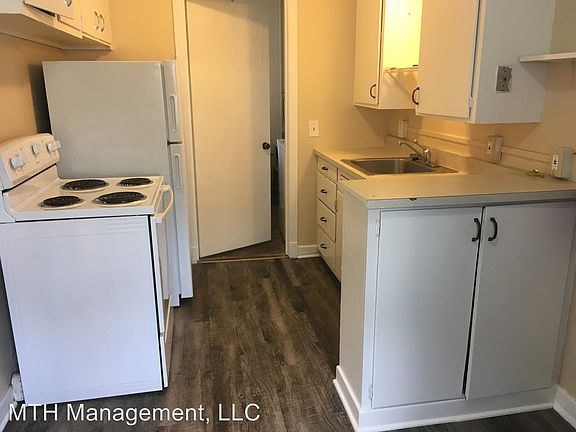2nd image of 575 Cornell Ave