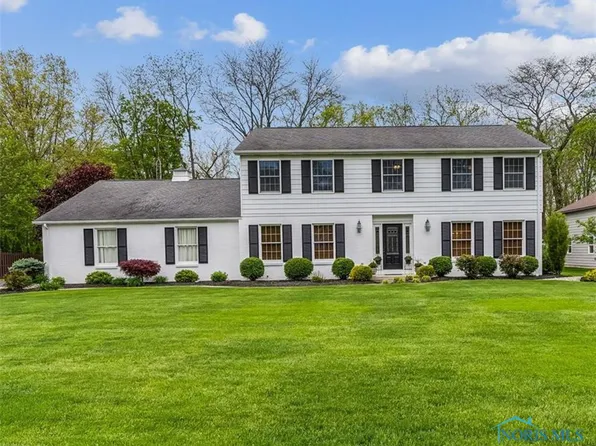 406 Scarlet Oak Dr, Findlay, OH 45840