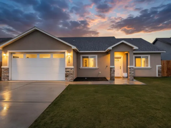 820 N Beech Ave, Pasco, WA 99301