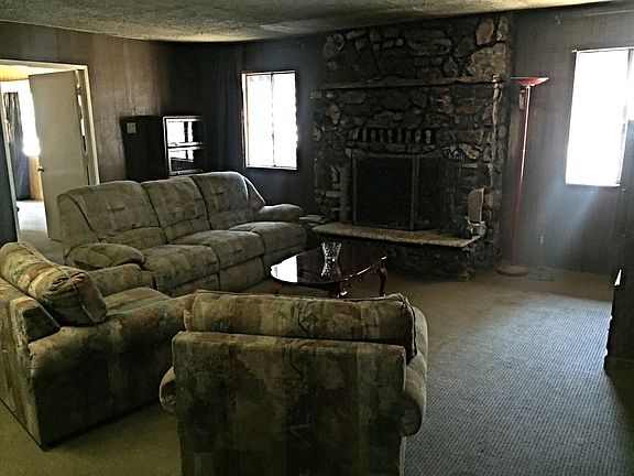 3rd image of 240 San Bernardino Ave