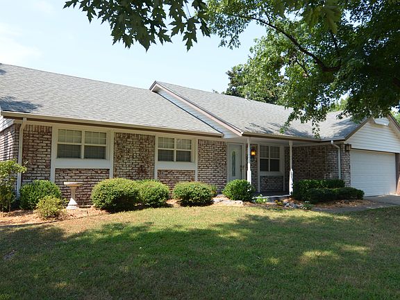 Covered Porch & Gutters