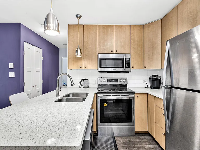 819 Hamilton St #1104 — Photo 13