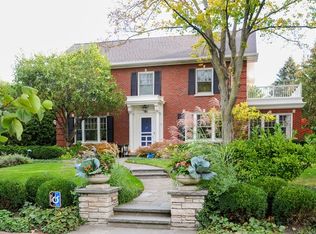 743 Bluff St, Glencoe, IL