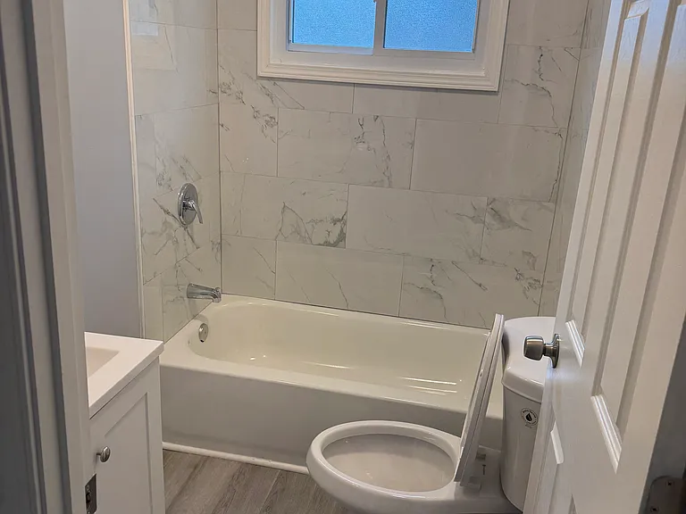 114 S Meadow Dr — Photo 16