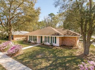2007 Dennis Dr, Hammond, LA 70401