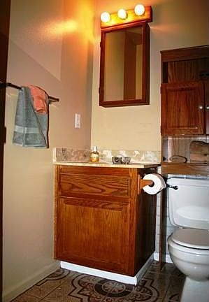 4th image of 3541 Town Ct APT 2