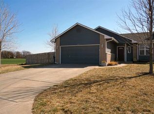 1239 E Red River Dr, Clearwater, KS 67026