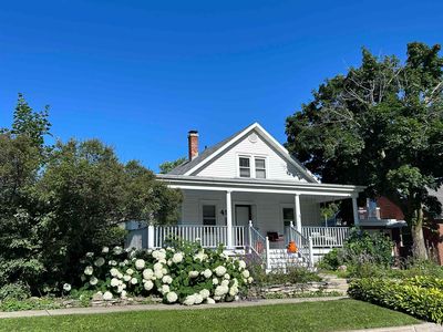 414 S Superior St, De Pere, WI, 54115