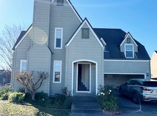 2401 Waltzer Rd, Santa Rosa, CA 95403