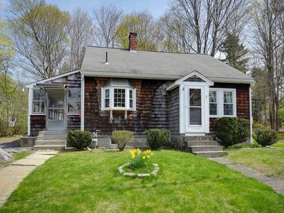 9 Claflin Pl, Hopkinton, MA, 01748