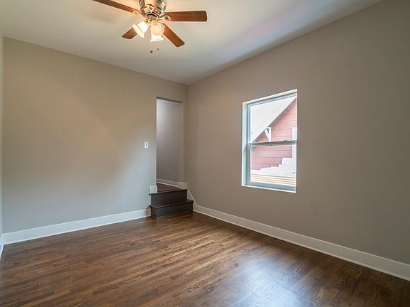 3rd image of 40 Valley Ave NW #1