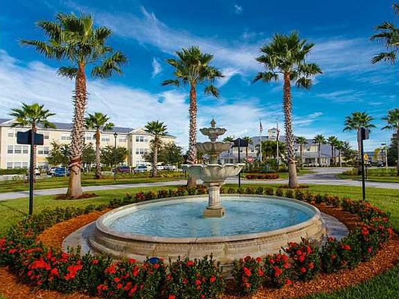 4th image of 10859 SW Stony Creek Way Unit 1101