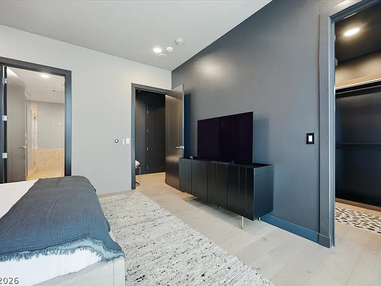 4575 Dean Martin Dr #307 — Photo 17