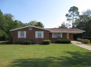 181 S 6th St, Cochran, GA 31014