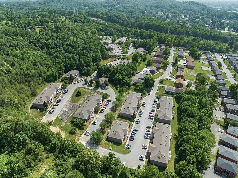 St. Anthony Gardens Apartments — Photo 18