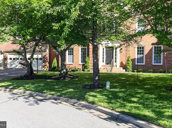 11 Argosy Ct, Gaithersburg, MD 20878