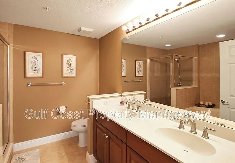 800 N Tamiami Trl #806 — Photo 32