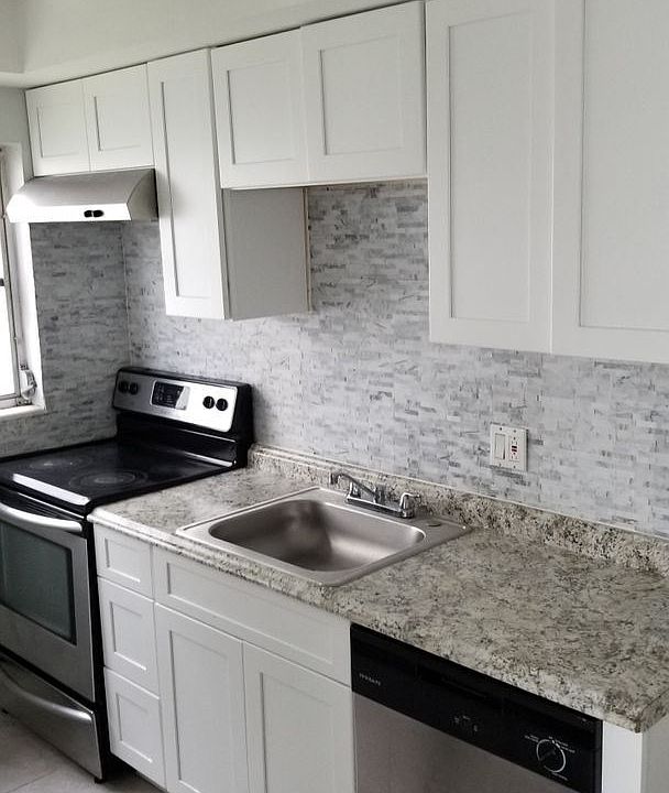 1st image of 700 S Betty Ln APT 9