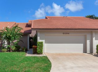 6094 Wilshire Blvd #8, Sarasota, FL 34238