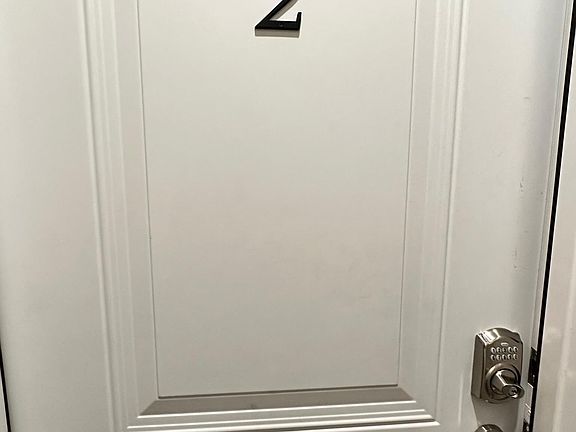 2nd image of 2347 N College Ave Floor 2